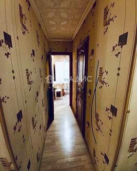 3-к квартира, вторичка, 58м2, 4/4 этаж