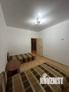 2-к квартира, вторичка, 56м2, 1/3 этаж