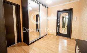2-к квартира, вторичка, 58м2, 7/17 этаж