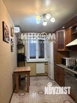 2-к квартира, вторичка, 61м2, 10/10 этаж