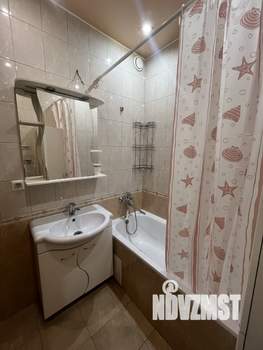 2-к квартира, вторичка, 56м2, 1/3 этаж