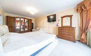3-к квартира, вторичка, 106м2, 5/5 этаж