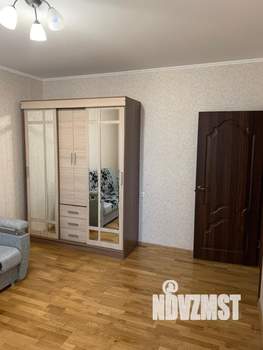2-к квартира, вторичка, 60м2, 10/19 этаж
