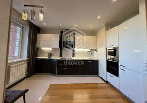 3-к квартира, вторичка, 86м2, 8/14 этаж