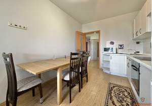 2-к квартира, вторичка, 67м2, 10/10 этаж