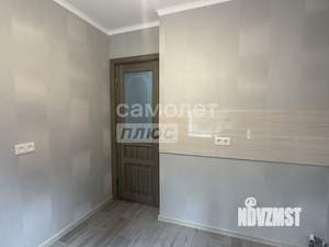 2-к квартира, вторичка, 43м2, 1/4 этаж