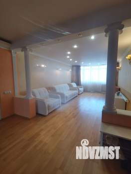 2-к квартира, вторичка, 78м2, 3/7 этаж