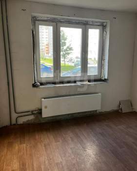 2-к квартира, вторичка, 64м2, 1/17 этаж