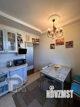 2-к квартира, вторичка, 56м2, 8/17 этаж