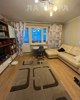 2-к квартира, вторичка, 60м2, 6/17 этаж