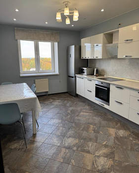 3-к квартира, вторичка, 96м2, 8/10 этаж