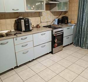 2-к квартира, вторичка, 69м2, 1/10 этаж