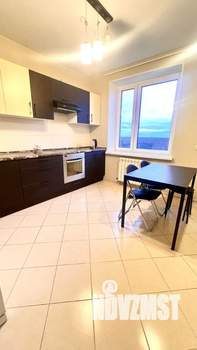 1-к квартира, вторичка, 41м2, 14/17 этаж
