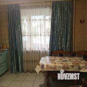 2-к квартира, вторичка, 69м2, 1/10 этаж