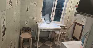 2-к квартира, вторичка, 43м2, 1/5 этаж