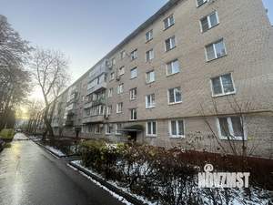 2-к квартира, вторичка, 43м2, 3/5 этаж