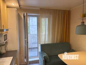 2-к квартира, вторичка, 52м2, 1/10 этаж