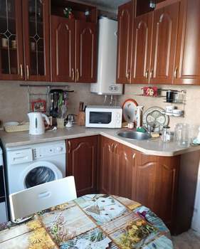 3-к квартира, вторичка, 64м2, 1/2 этаж