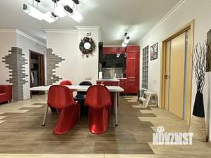 2-к квартира, вторичка, 67м2, 1/14 этаж