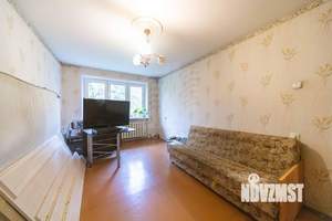 3-к квартира, вторичка, 62м2, 1/5 этаж