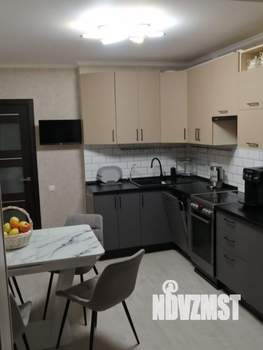 2-к квартира, вторичка, 58м2, 7/17 этаж