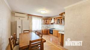3-к квартира, вторичка, 139м2, 4/10 этаж