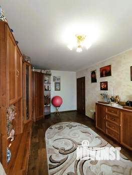 3-к квартира, вторичка, 63м2, 4/10 этаж