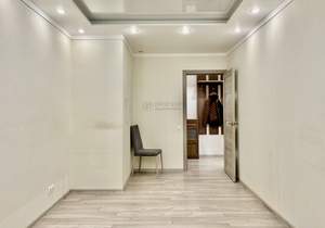 2-к квартира, вторичка, 58м2, 11/17 этаж