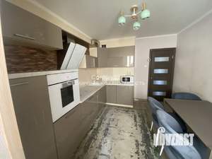 2-к квартира, вторичка, 58м2, 3/17 этаж