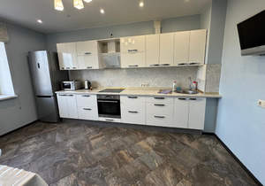 3-к квартира, вторичка, 96м2, 8/10 этаж