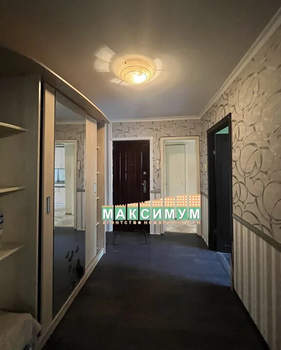 3-к квартира, вторичка, 63м2, 1/9 этаж