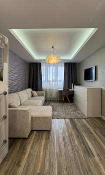 2-к квартира, вторичка, 57м2, 8/17 этаж