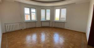 4-к квартира, вторичка, 160м2, 9/10 этаж