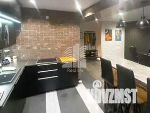 2-к квартира, вторичка, 61м2, 1/12 этаж