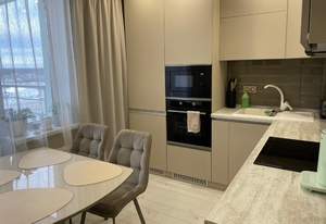 2-к квартира, вторичка, 52м2, 10/17 этаж
