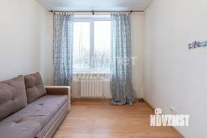 2-к квартира, вторичка, 56м2, 1/3 этаж