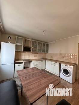 2-к квартира, вторичка, 58м2, 6/17 этаж