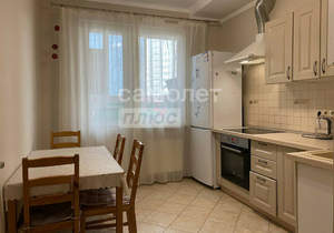 1-к квартира, вторичка, 42м2, 4/17 этаж