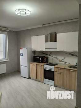 2-к квартира, вторичка, 58м2, 11/18 этаж