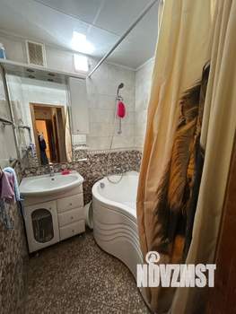 2-к квартира, вторичка, 63м2, 10/10 этаж