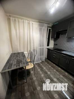 2-к квартира, вторичка, 55м2, 9/17 этаж