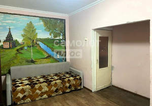 2-к квартира, вторичка, 44м2, 1/4 этаж