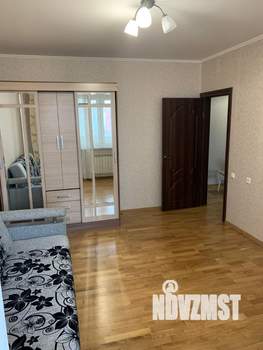 2-к квартира, вторичка, 60м2, 10/19 этаж