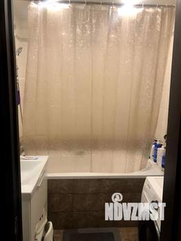 2-к квартира, вторичка, 58м2, 7/17 этаж