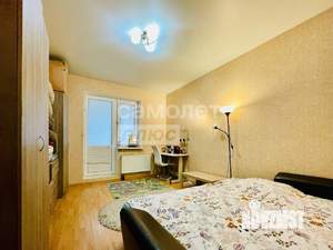 2-к квартира, вторичка, 61м2, 1/3 этаж