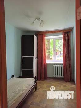 2-к квартира, вторичка, 42м2, 1/5 этаж