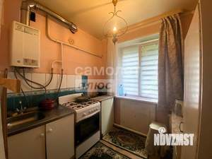 2-к квартира, вторичка, 44м2, 1/4 этаж