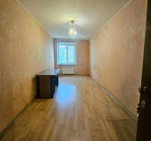 2-к квартира, вторичка, 43м2, 4/1 этаж