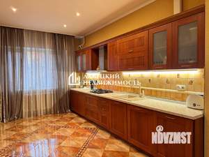 3-к квартира, вторичка, 110м2, 2/9 этаж