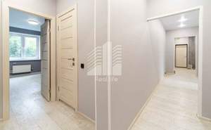 2-к квартира, вторичка, 64м2, 1/10 этаж